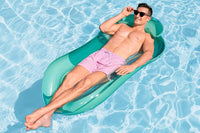 مرتبة هوائية للسباحة